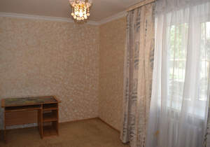 2-к квартира, вторичка, 42м2, 1/5 этаж