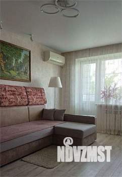 2-к квартира, вторичка, 50м2, 5/5 этаж