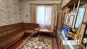 3-к квартира, вторичка, 61м2, 1/2 этаж