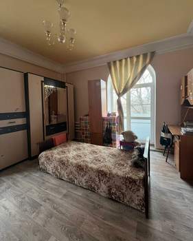 3-к квартира, вторичка, 74м2, 3/3 этаж