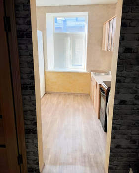 2-к квартира, вторичка, 38м2, 2/2 этаж