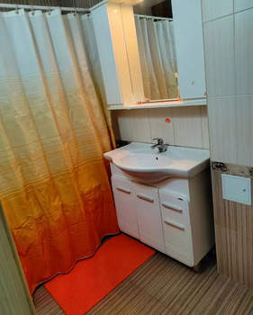 2-к квартира, вторичка, 44м2, 1/5 этаж