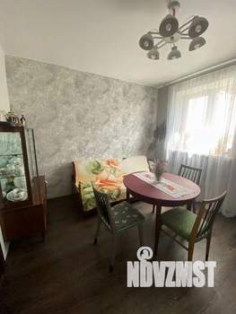 3-к квартира, вторичка, 90м2, 1/1 этаж
