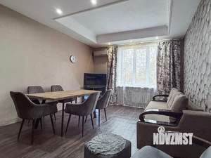 3-к квартира, вторичка, 62м2, 4/4 этаж