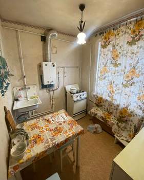 3-к квартира, вторичка, 50м2, 5/5 этаж