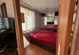 4-к квартира, вторичка, 61м2, 3/5 этаж