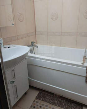 3-к квартира, вторичка, 63м2, 2/9 этаж