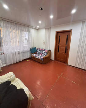 4-к квартира, вторичка, 76м2, 3/5 этаж