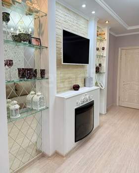 2-к квартира, вторичка, 64м2, 1/3 этаж