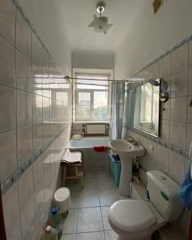 3-к квартира, вторичка, 72м2, 4/4 этаж