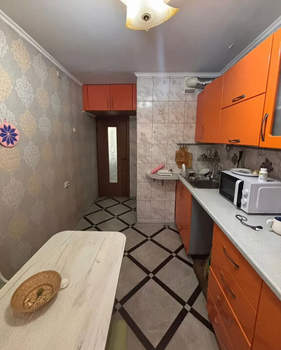 4-к квартира, вторичка, 76м2, 3/5 этаж