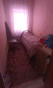 3-к квартира, вторичка, 50м2, 1/1 этаж