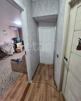 2-к квартира, вторичка, 45м2, 1/5 этаж