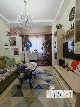 2-к квартира, вторичка, 55м2, 1/4 этаж