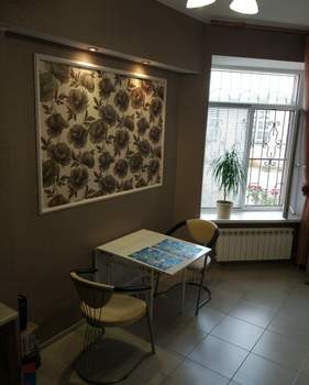 2-к квартира, вторичка, 68м2, 1/2 этаж