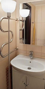 3-к квартира, вторичка, 63м2, 2/9 этаж