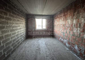 2-к квартира, вторичка, 42м2, 1/3 этаж