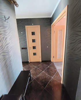 2-к квартира, вторичка, 57м2, 9/10 этаж