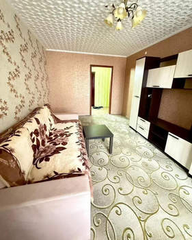 1-к квартира, вторичка, 42м2, 7/10 этаж