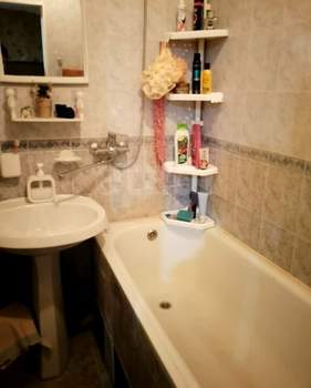 4-к квартира, вторичка, 62м2, 2/5 этаж