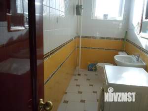 3-к квартира, вторичка, 105м2, 2/4 этаж