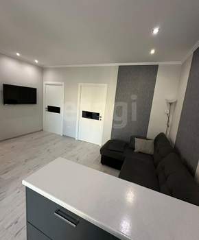 3-к квартира, вторичка, 81м2, 3/5 этаж