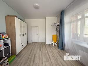 3-к квартира, вторичка, 96м2, 1/3 этаж