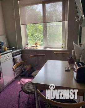 3-к квартира, вторичка, 58м2, 3/5 этаж