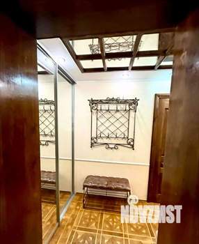 3-к квартира, вторичка, 63м2, 1/5 этаж