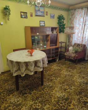 2-к квартира, вторичка, 42м2, 3/5 этаж