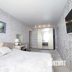 2-к квартира, вторичка, 65м2, 12/16 этаж