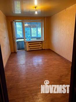 2-к квартира, вторичка, 42м2, 3/5 этаж