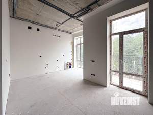 4-к квартира, вторичка, 140м2, 3/3 этаж