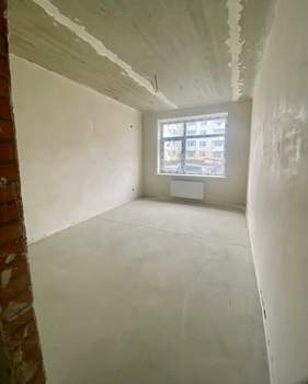 2-к квартира, вторичка, 77м2, 1/4 этаж