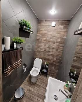2-к квартира, вторичка, 61м2, 4/5 этаж