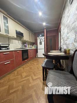 4-к квартира, вторичка, 104м2, 1/2 этаж