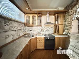 2-к квартира, вторичка, 72м2, 1/3 этаж