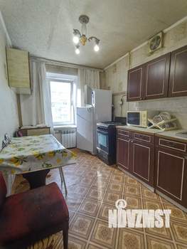 3-к квартира, вторичка, 61м2, 8/9 этаж