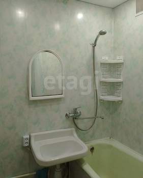 3-к квартира, вторичка, 53м2, 2/2 этаж