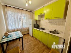 2-к квартира, вторичка, 49м2, 1/5 этаж