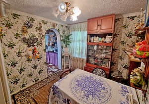 3-к квартира, вторичка, 85м2, 1/1 этаж
