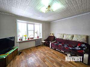 4-к квартира, вторичка, 65м2, 8/9 этаж