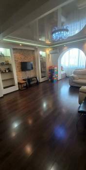 3-к квартира, вторичка, 94м2, 2/8 этаж