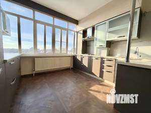 3-к квартира, вторичка, 116м2, 3/3 этаж
