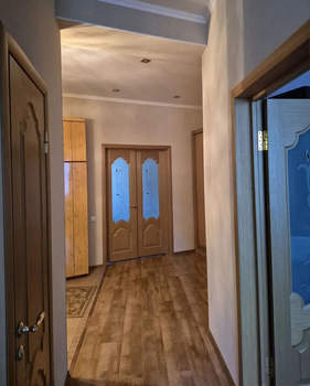 2-к квартира, вторичка, 70м2, 3/4 этаж