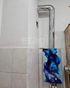 2-к квартира, вторичка, 42м2, 1/2 этаж